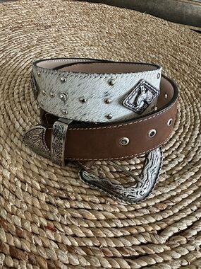 Men’s Western Leather Belt – Rooster Design – Made in Mexico size 32